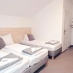 Panorama Birtok - Wellness Panzio, Konferencia Es Rendezvenykoezpont 3* Gyorujbarat