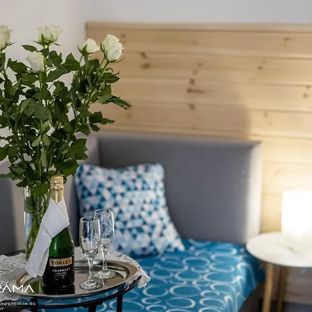 Bed & Breakfast Panorama Birtok - Wellness Panzio, Konferencia Es Rendezvenykoezpont Győrújbarát