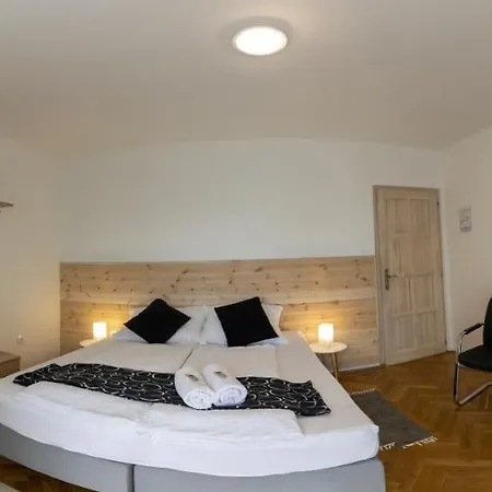 Panorama Birtok - Wellness Panzio, Konferencia Es Rendezvenykoezpont Frühstückspension *